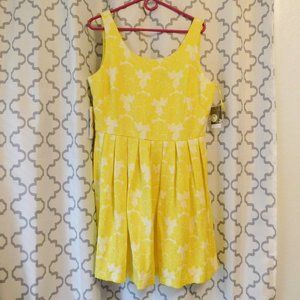 Taylor - Sleeveless Yellow Floral Mini Dress With Pleated Skirt - 14 (NW…